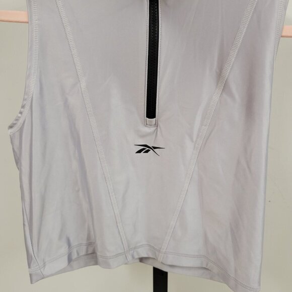 Reebok  Crop Zip Tank - Picture 4 of 5